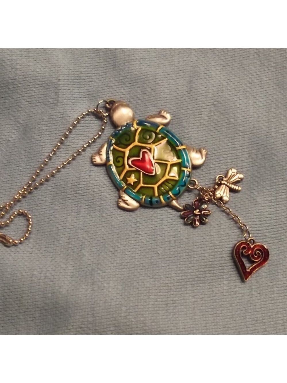Double sided colorful enamel brushed silver metal turtle with red heart and char